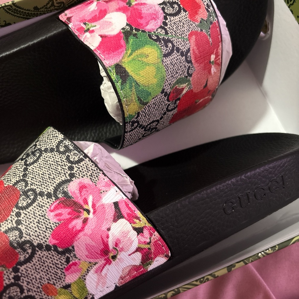 Gucci floral slide